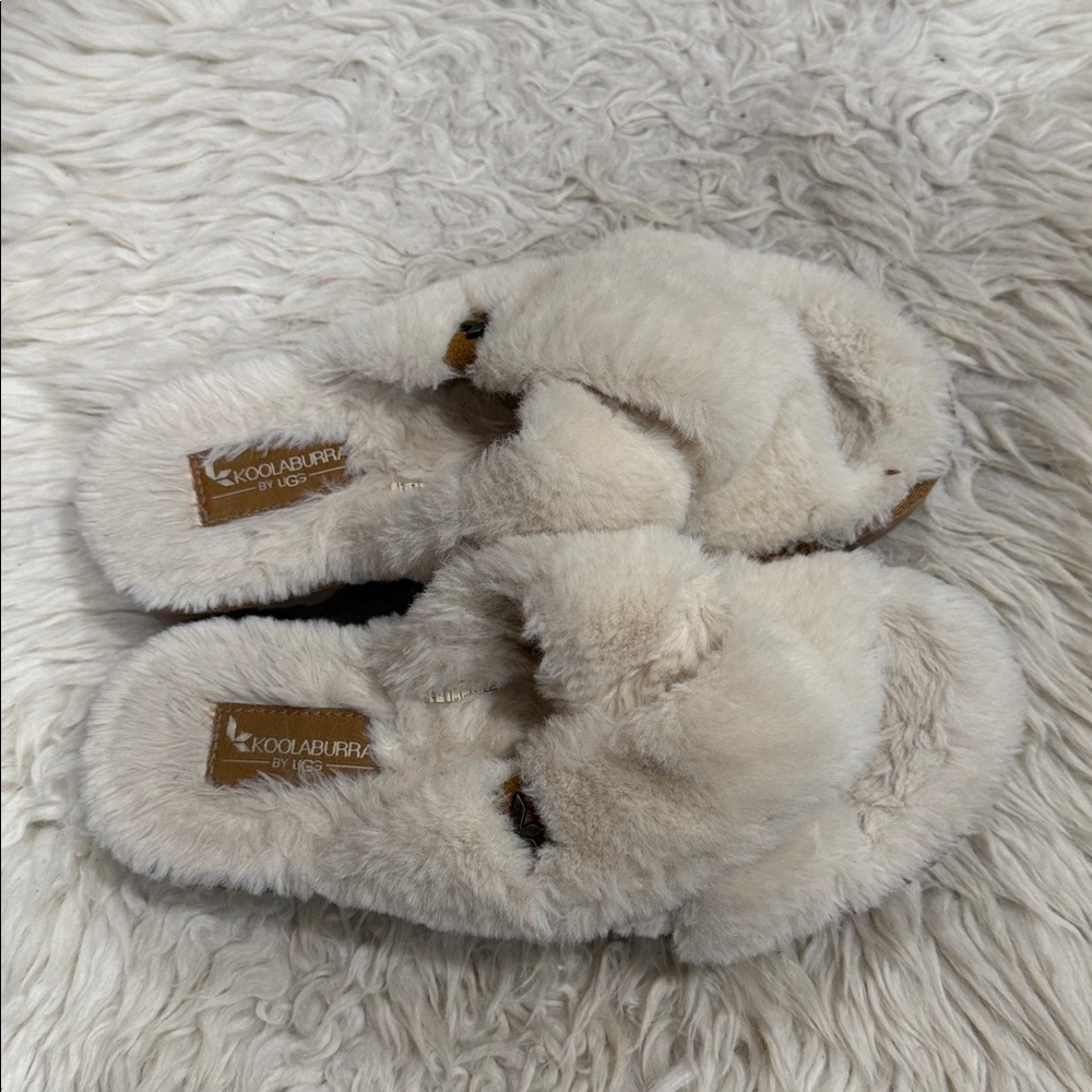 Koolaburra by UGGs Womens Ballia Faux
Fur Slipper Slides Size 7 In Cream - Picture 9 of 9